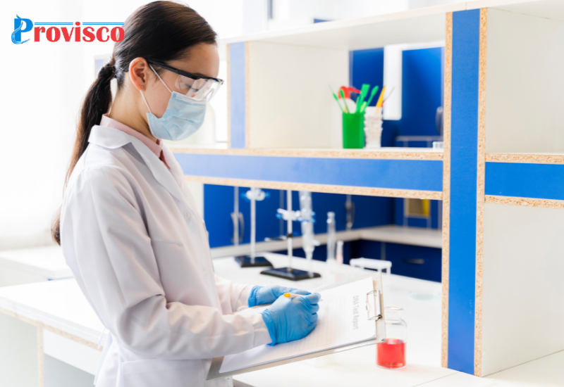 6 Tips to Select the Right Laboratory Furniture