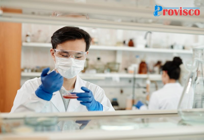how to select fume hood